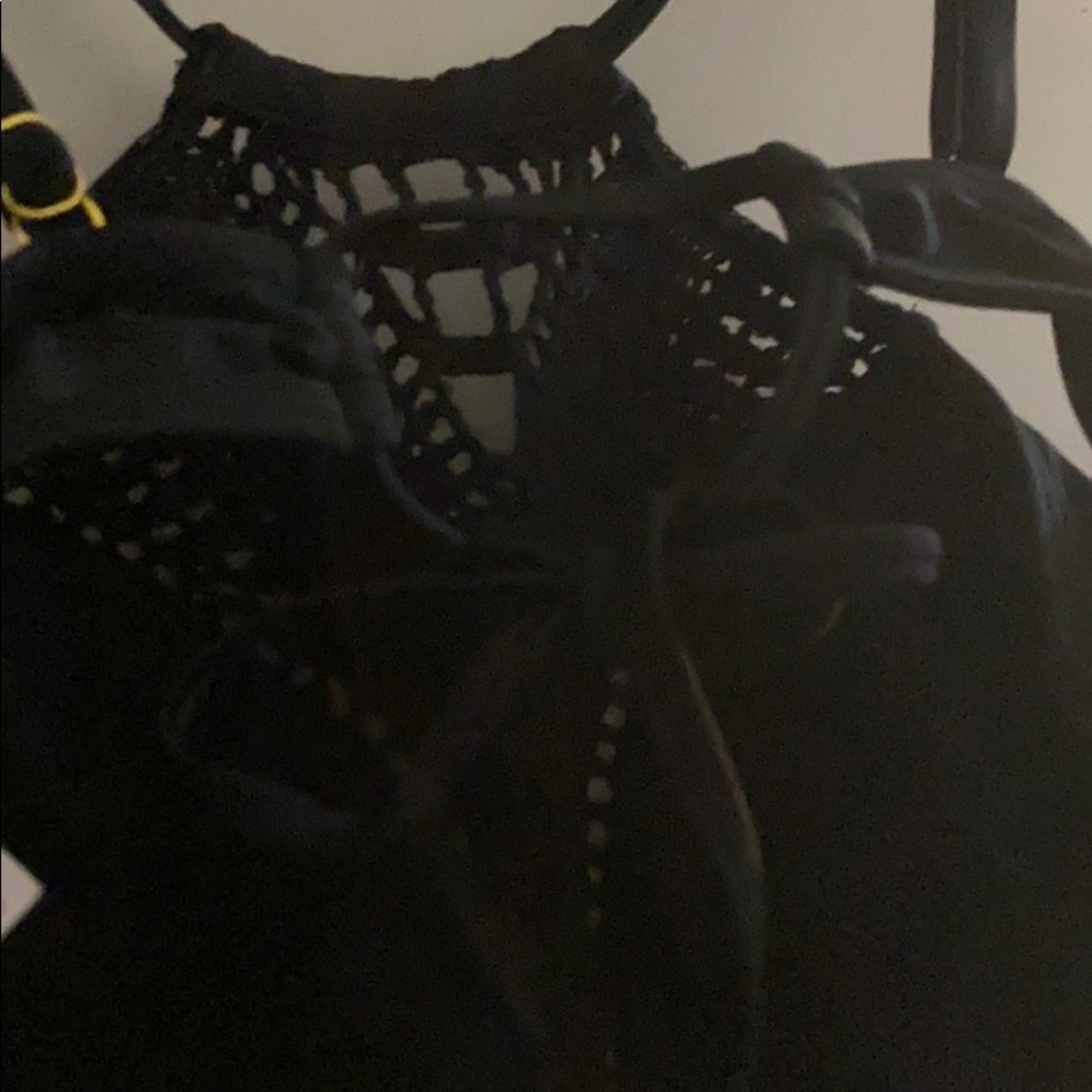 Black crochet bikini swim top - Picture 5 of 7